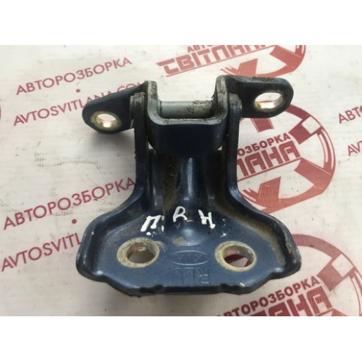 Комплект петель передней двери нижний L+R Kia Sorento 2002-2009 793203E000